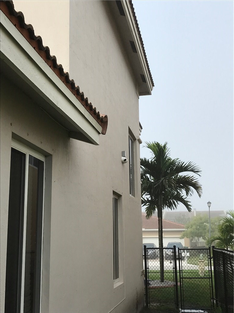 Full service hair salon already makes 160K a year with one employee with everything NEW - electric, floors, walls, bathroom, Camara system with voice recorded, city & fire licenses - all ready to go!  Low rent $1,850 monthly with water included.   Selling "AS IS' lease, inventory & furniture.  No land - no cooperation is for sale.
By appointment only contact Listing Agent Wendy Ferreira.