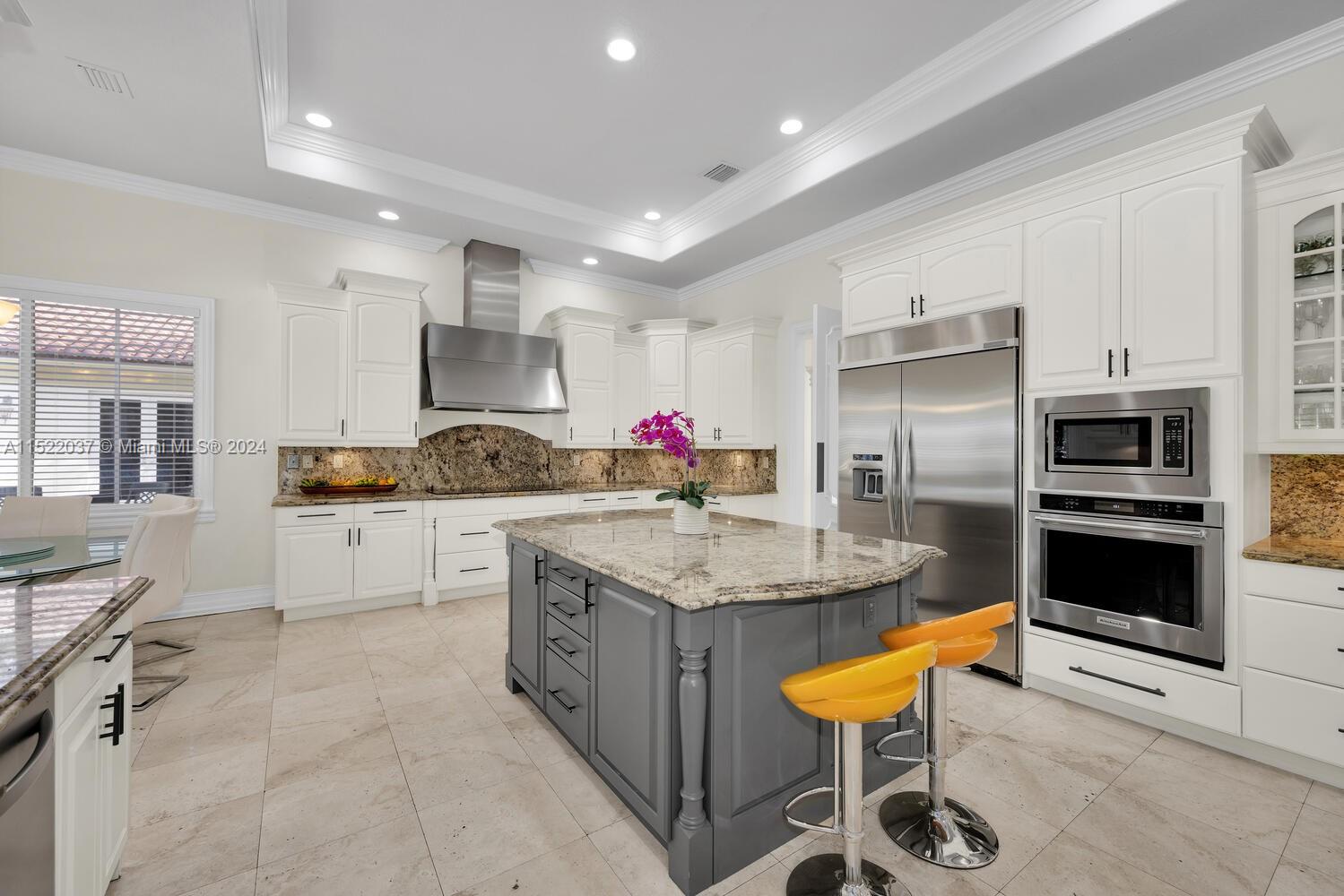 MARK III EST - Residential