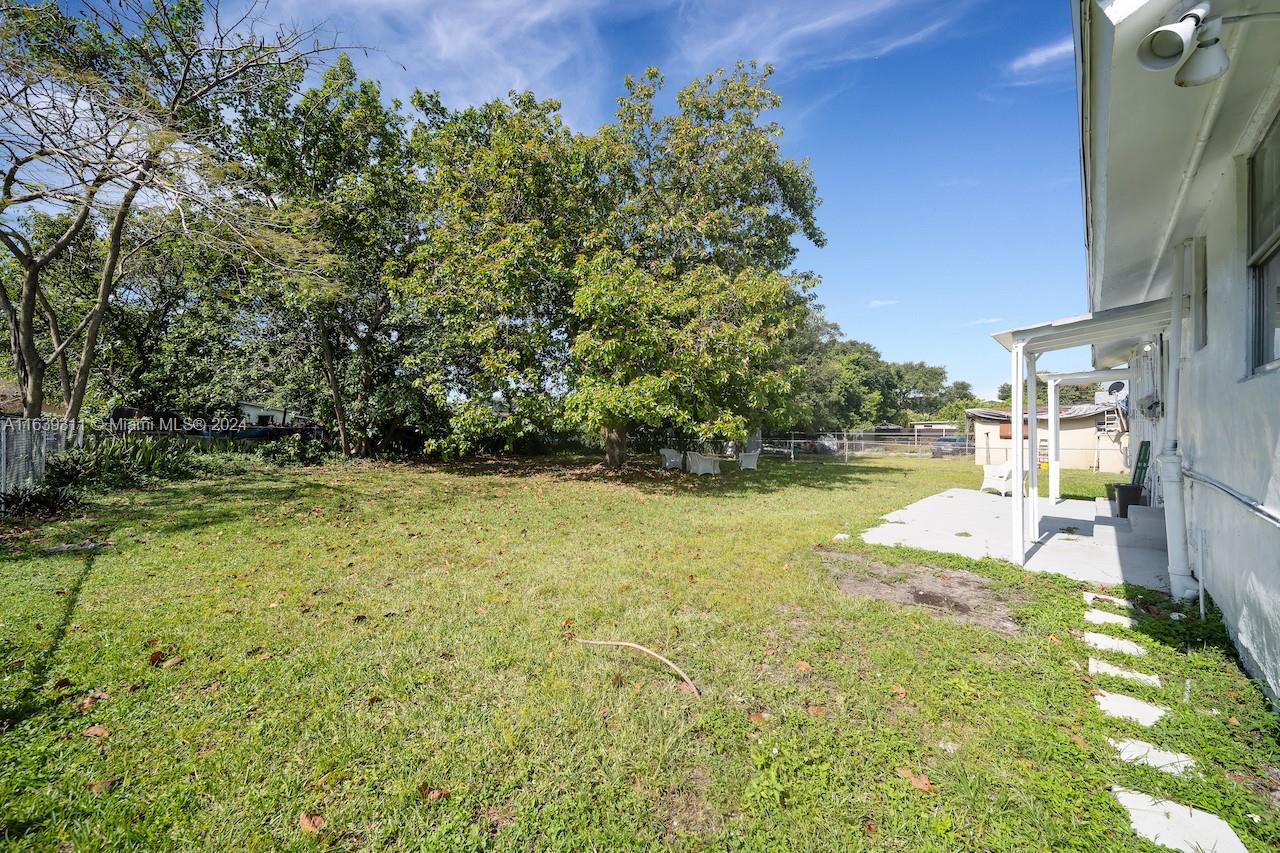 HIALEAH HEIGHTS - Residential Lease