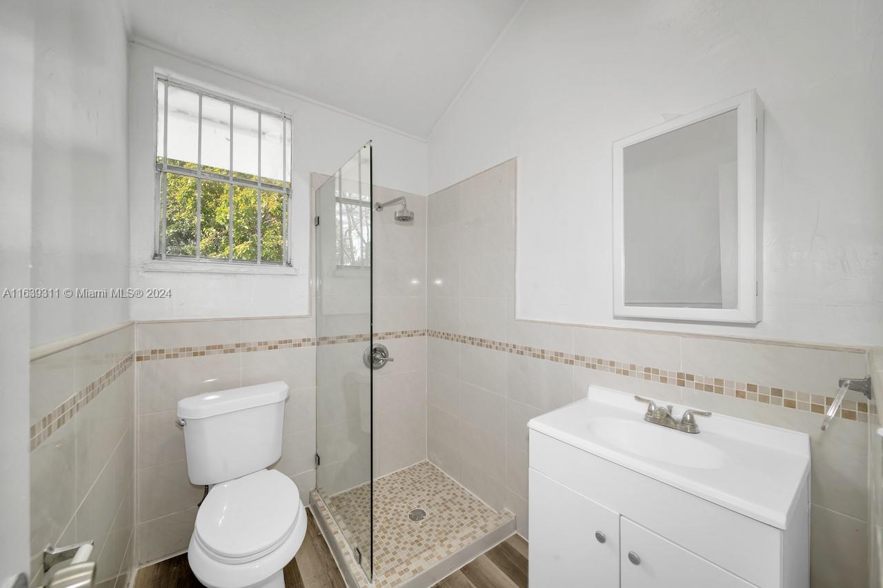 HIALEAH HEIGHTS - Residential Lease