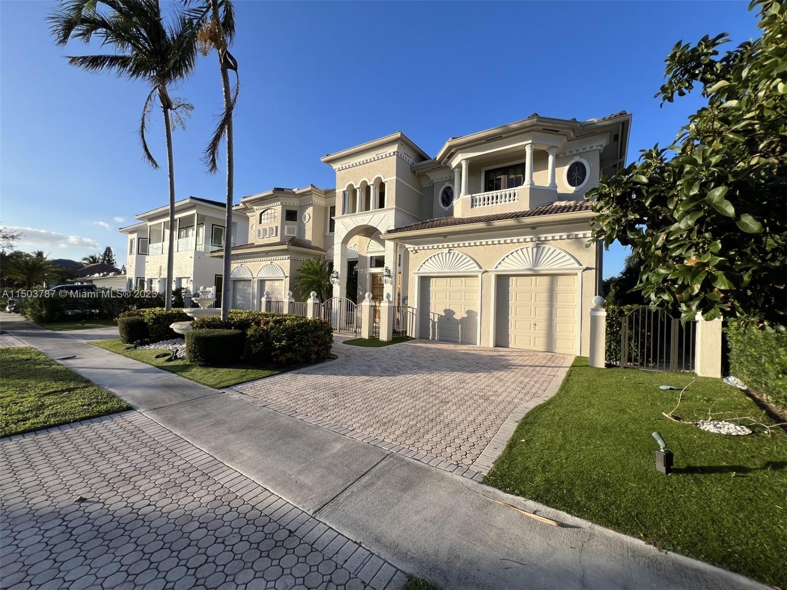 CORAL KEY VILLAS 6TH SEC - Residential