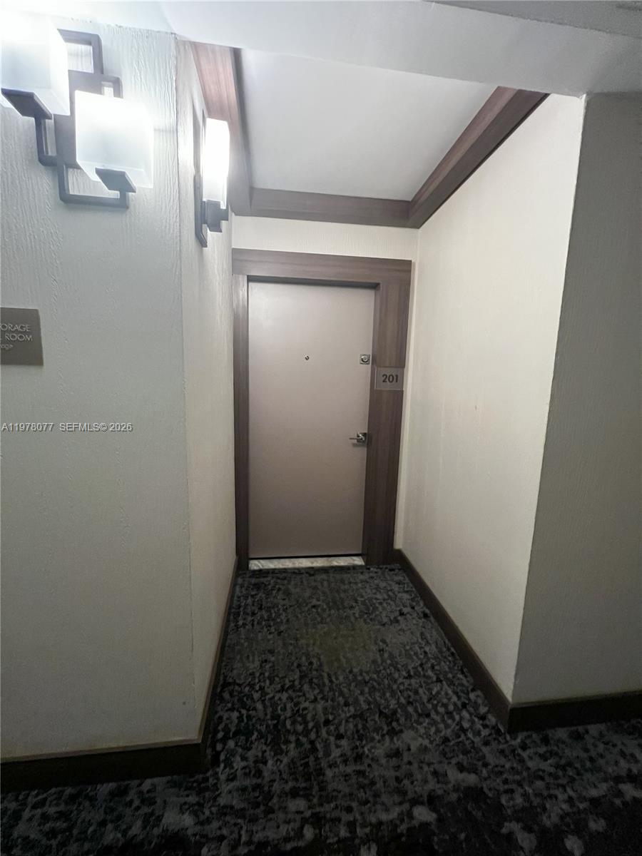 FLAMENCO CONDO TOWER I - Residential