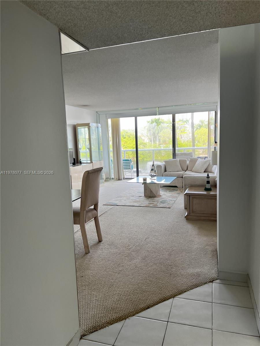 FLAMENCO CONDO TOWER I - Residential