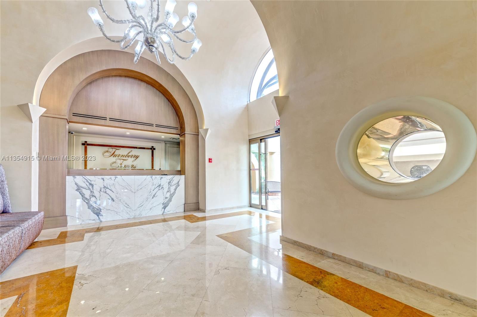 TURNBERRY TOWERS CONDO - Residential