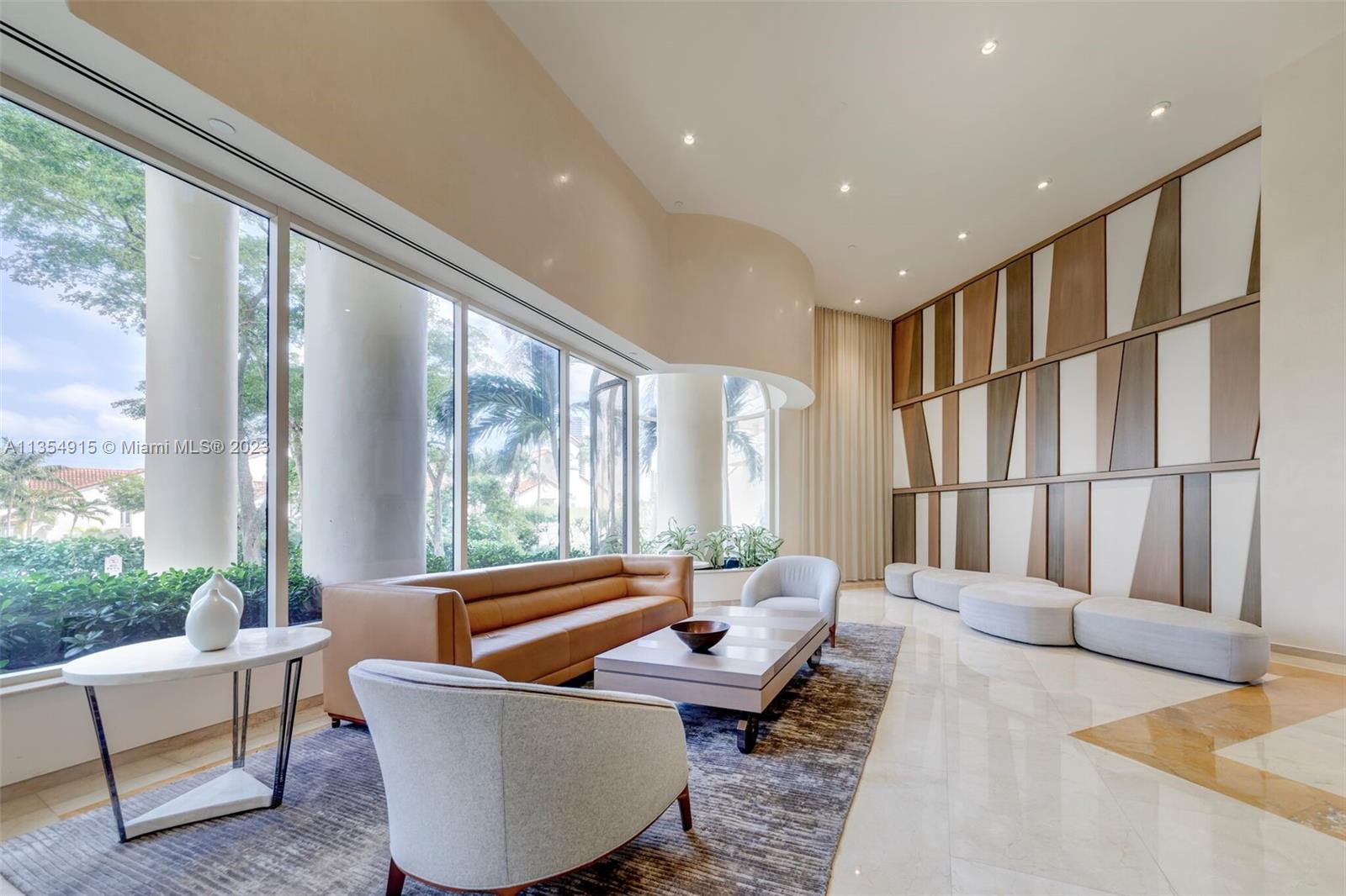 TURNBERRY TOWERS CONDO - Residential