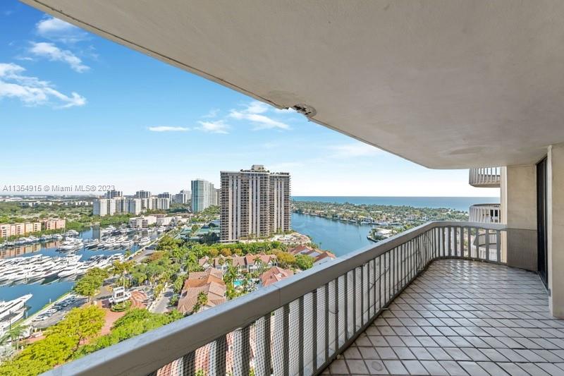 TURNBERRY TOWERS CONDO - Residential