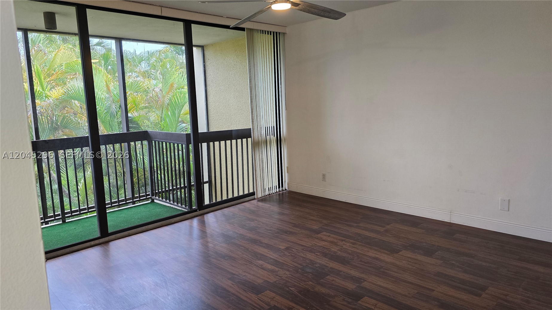 HARVEST SECTION FOUR COND - Residential Lease
