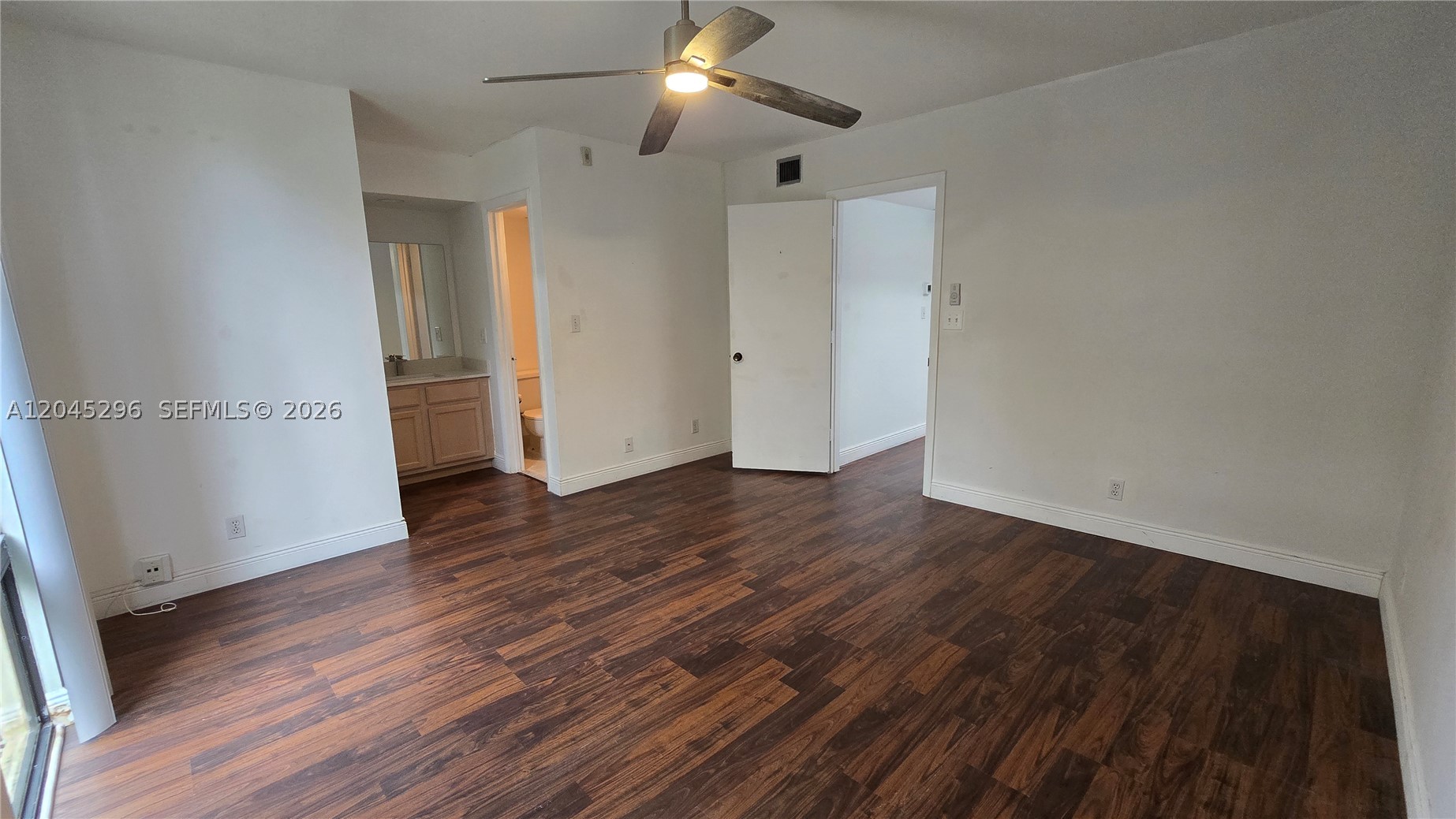 HARVEST SECTION FOUR COND - Residential Lease
