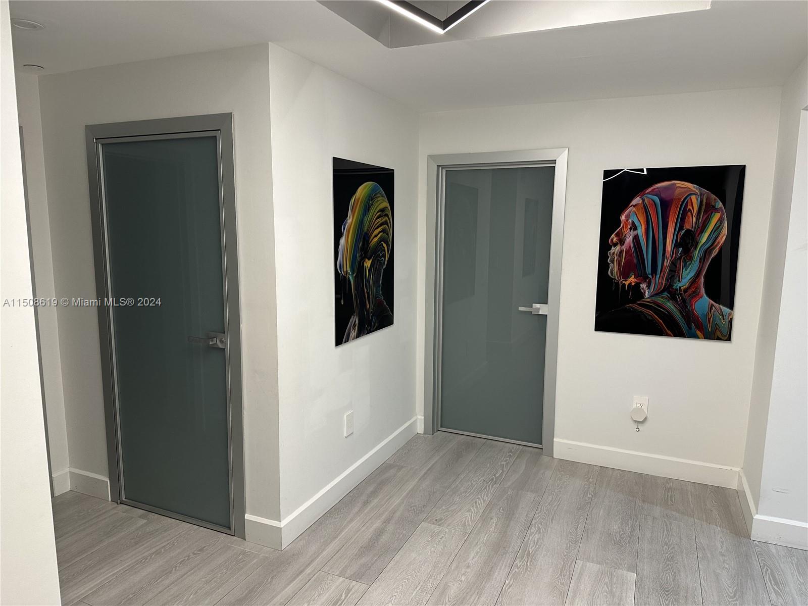 AVENTURA MARINA CONDO NUM - Residential