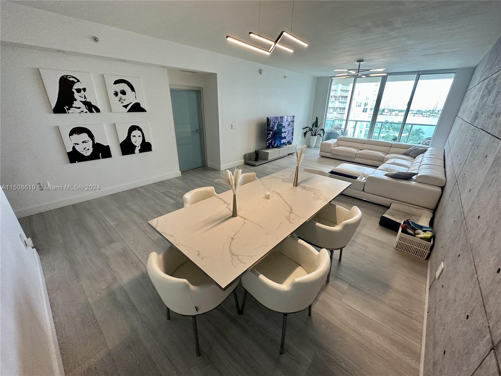 AVENTURA MARINA CONDO NUM - Residential