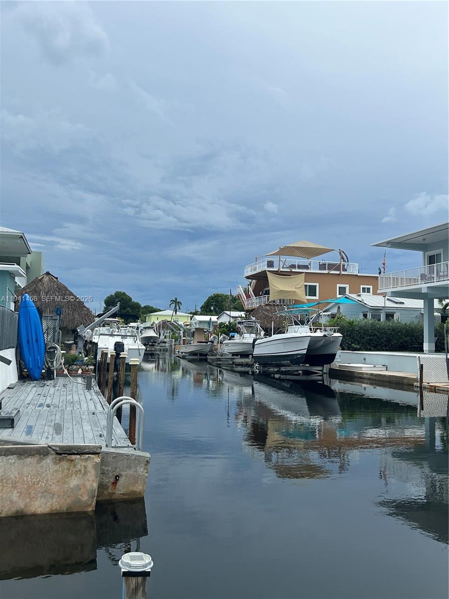 KEY LARGO TRAILER VILLAGE - Residential