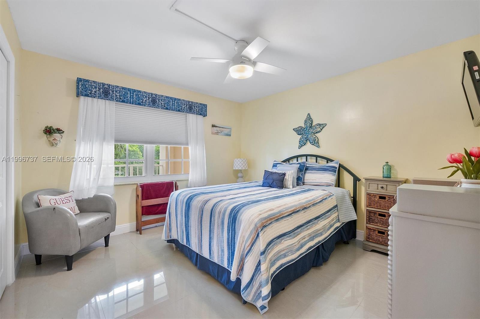 NO 115 PALM-AIRE COUNTRY - Residential