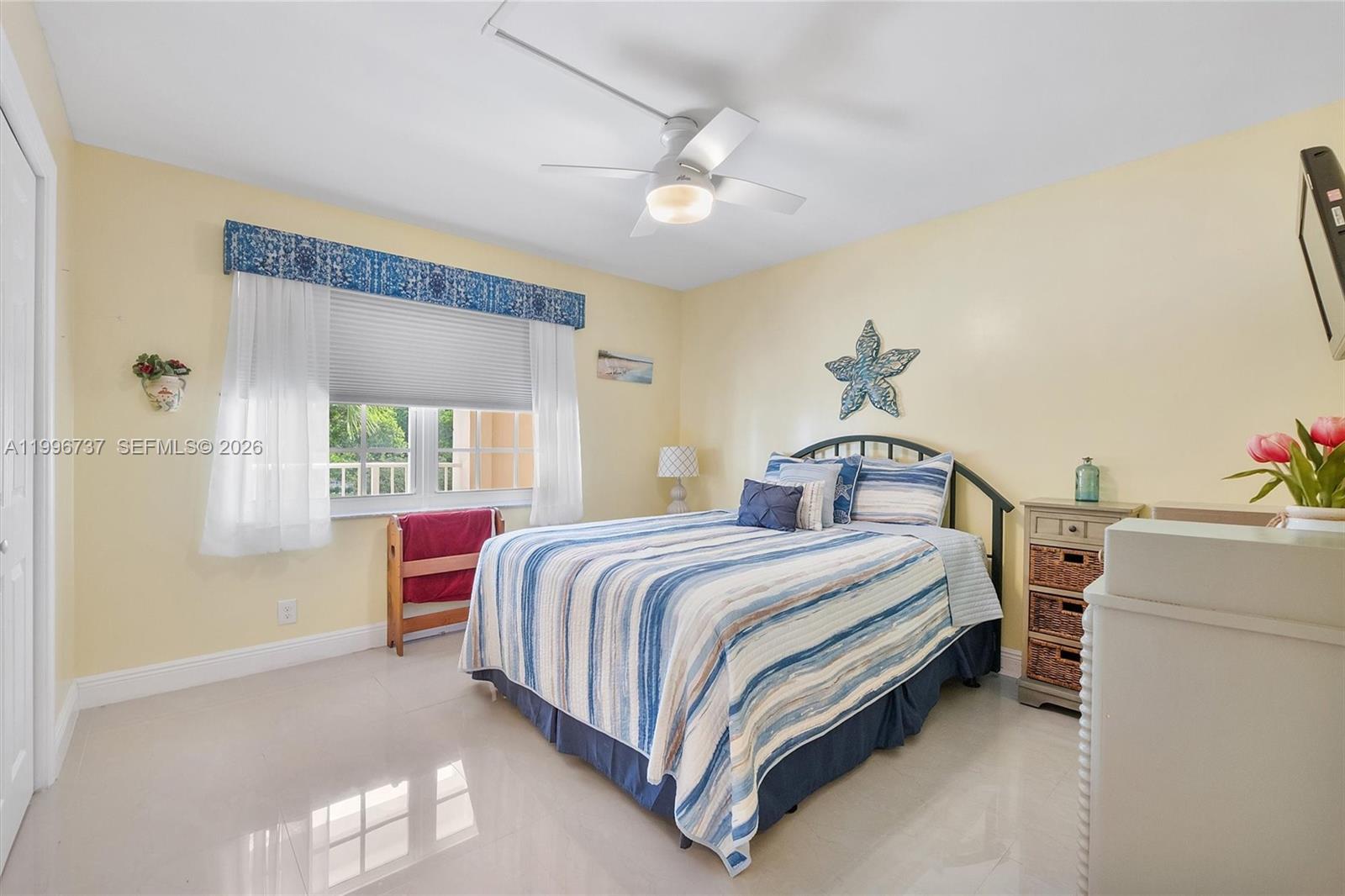 NO 115 PALM-AIRE COUNTRY - Residential
