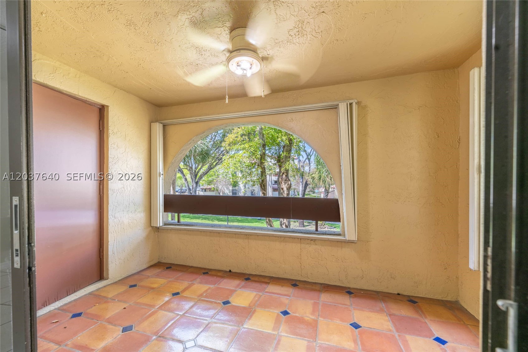 KENLAND POINTE CONDO #1 - Residential Lease