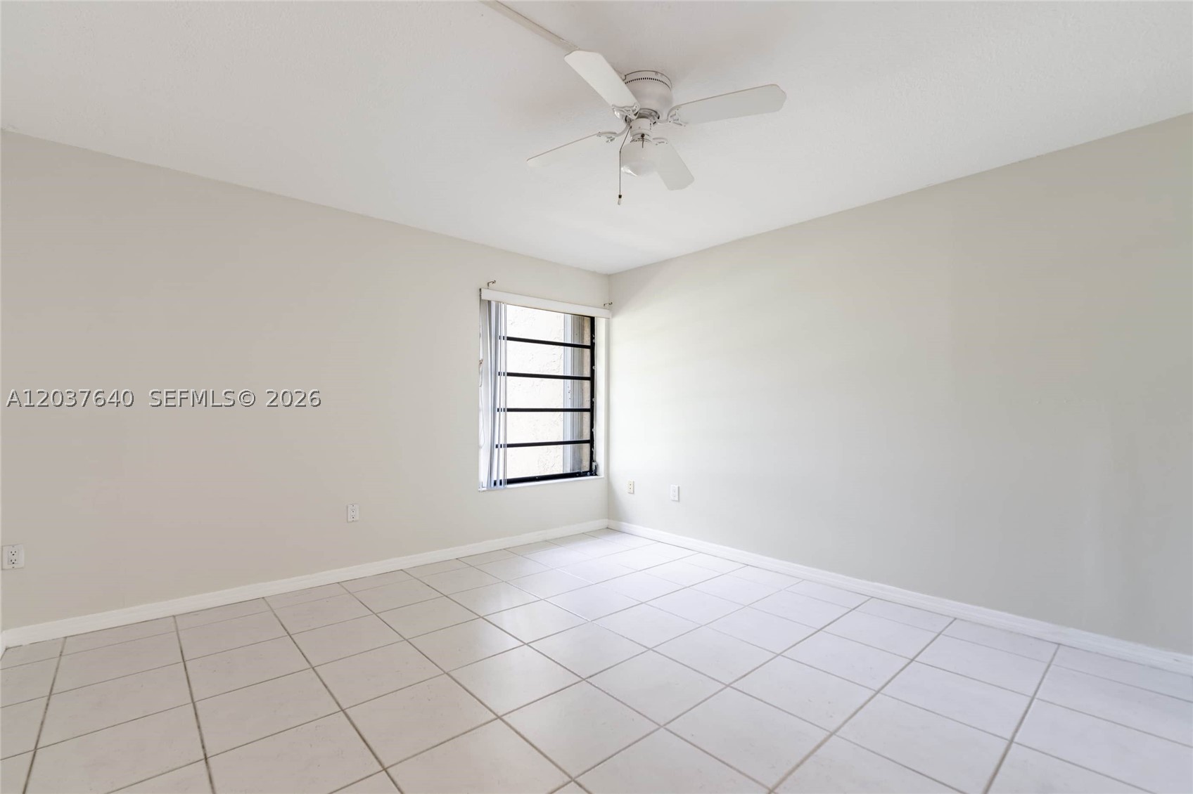 KENLAND POINTE CONDO #1 - Residential Lease