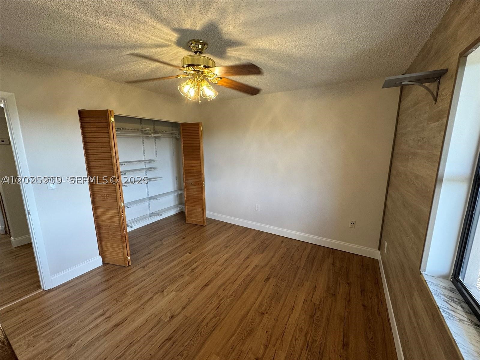 GARDEN LAKE TOWERS CONDO - Residential Lease