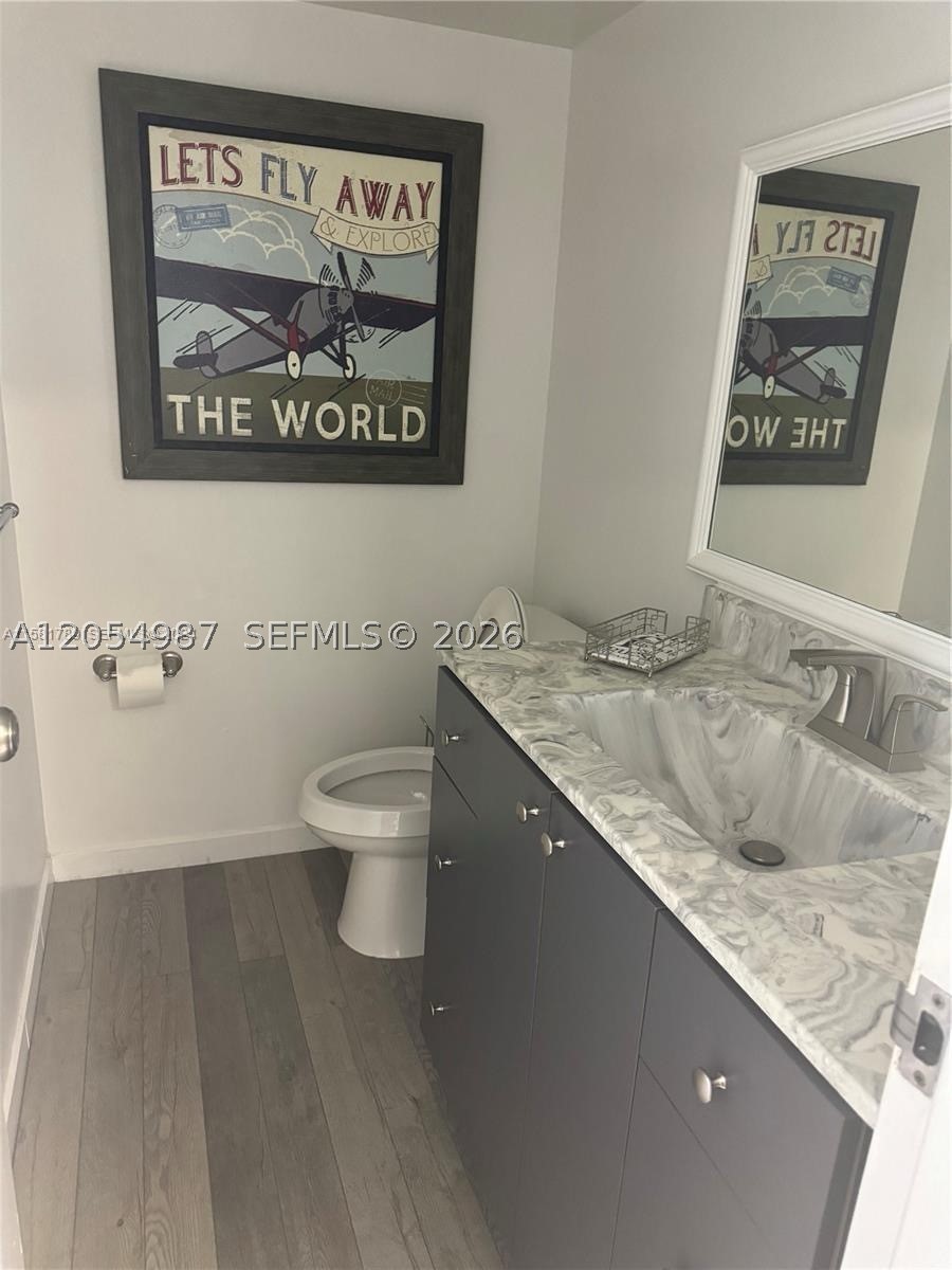 SAILBOAT CAY CONDO - Residential Lease
