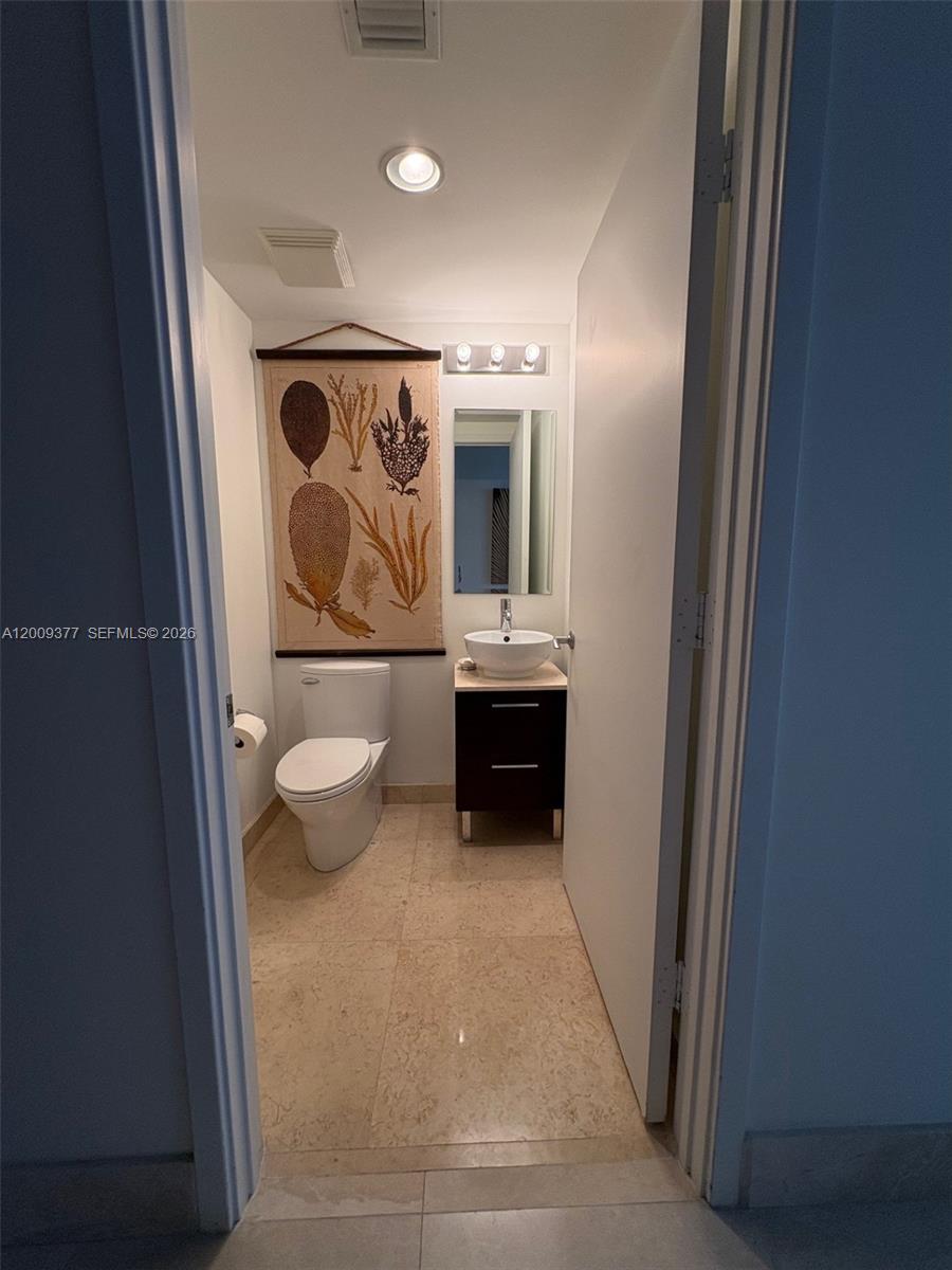 MEI CONDO - Residential