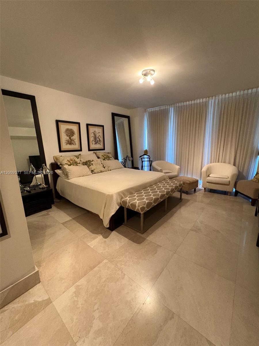 MEI CONDO - Residential