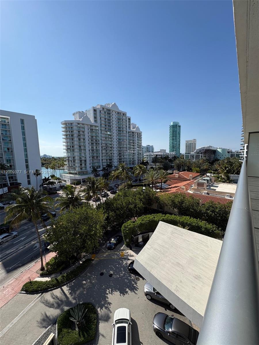 MEI CONDO - Residential