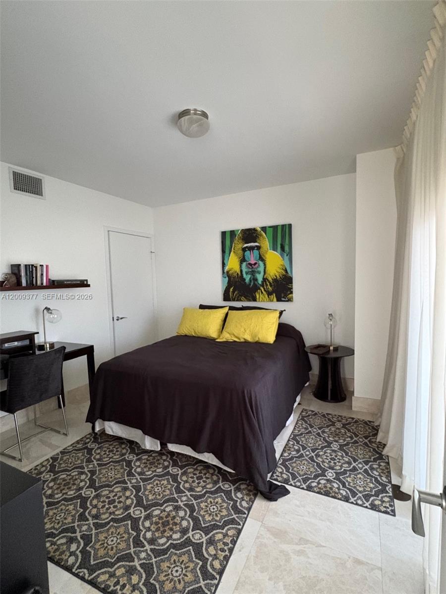 MEI CONDO - Residential