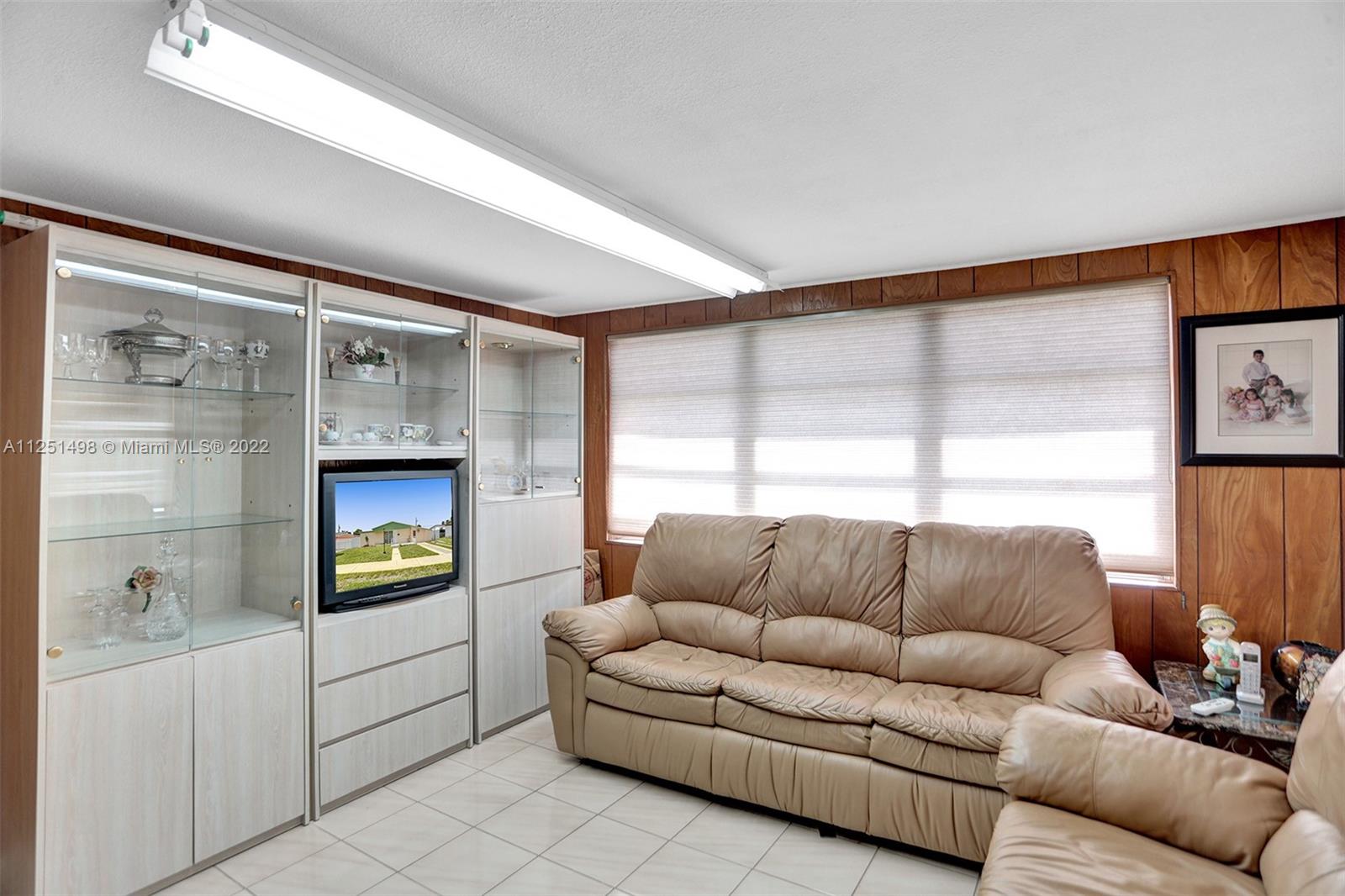 WESTHAVEN HGTS 2ND ADDN - Residential