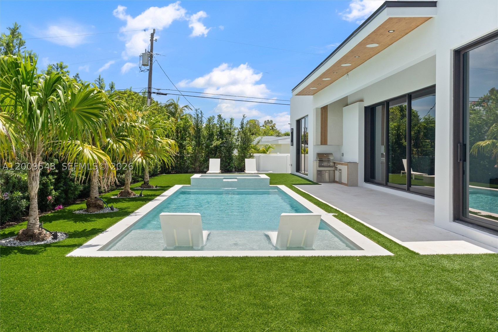 SUNSET MANORS AMEN PLAT - Residential