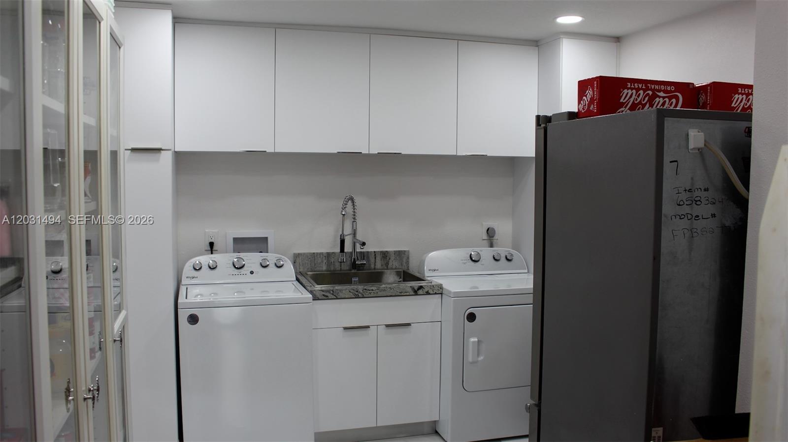 RAMAS OF KENDALL - Residential