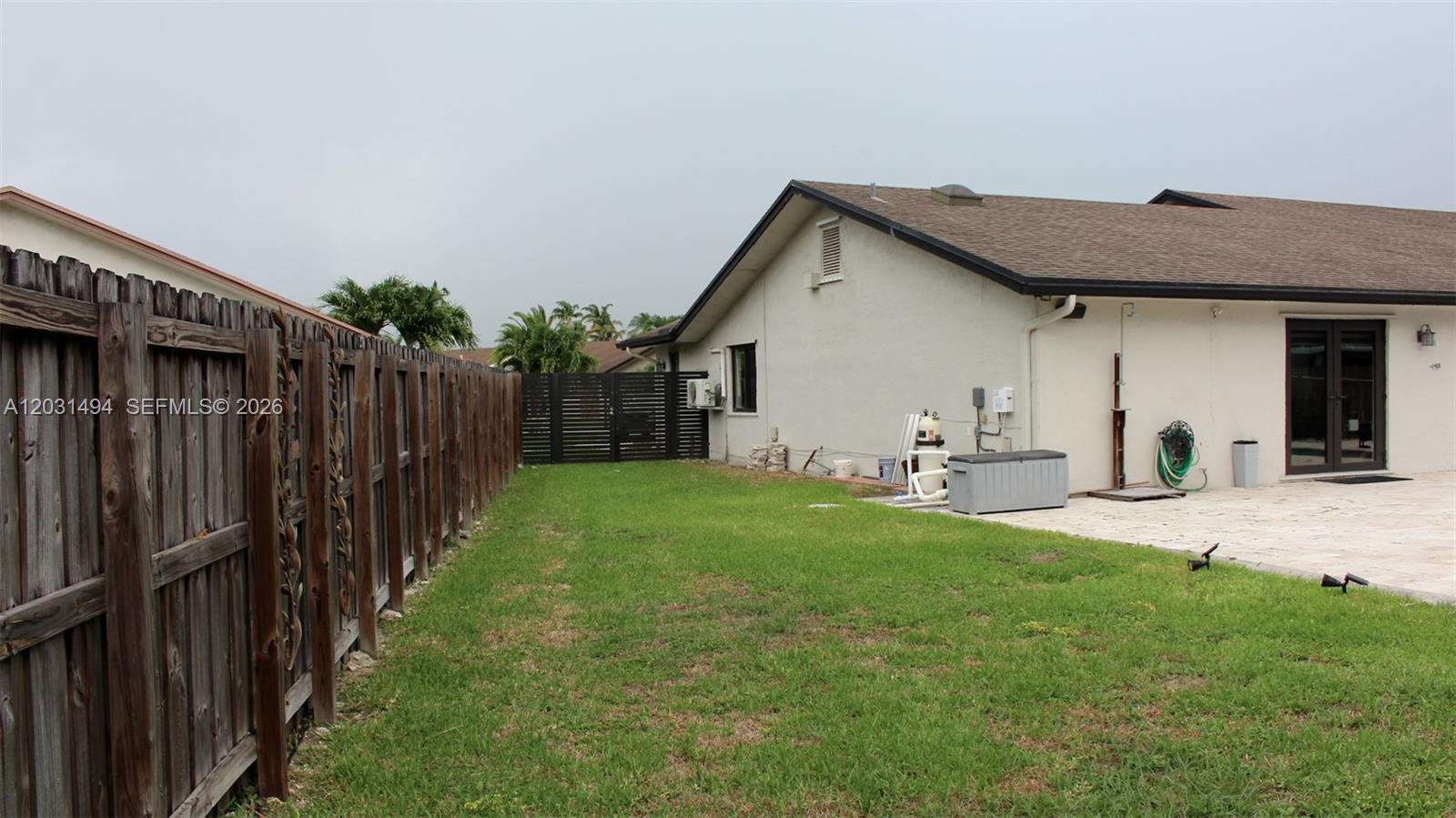 RAMAS OF KENDALL - Residential