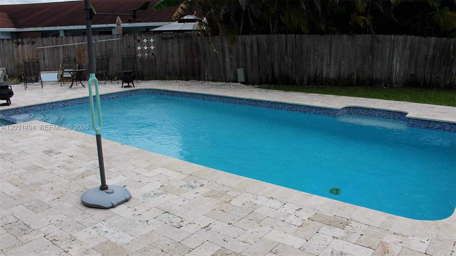 RAMAS OF KENDALL - Residential