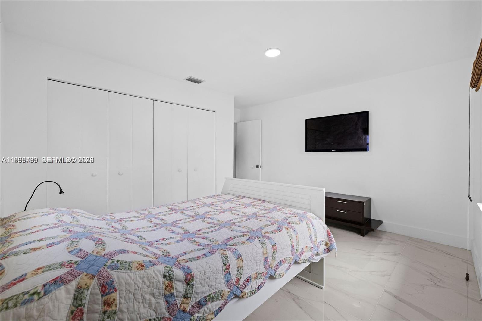 LAUDERDALE WEST SEC 4 - Residential