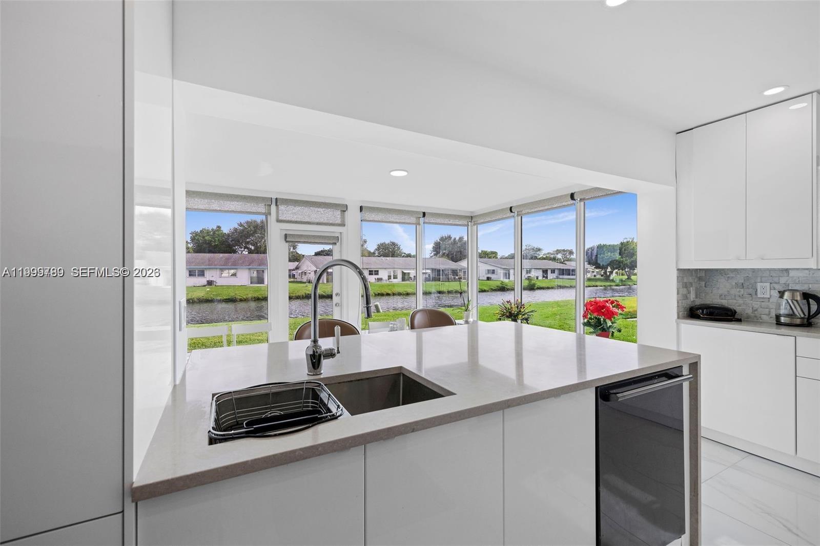 LAUDERDALE WEST SEC 4 - Residential