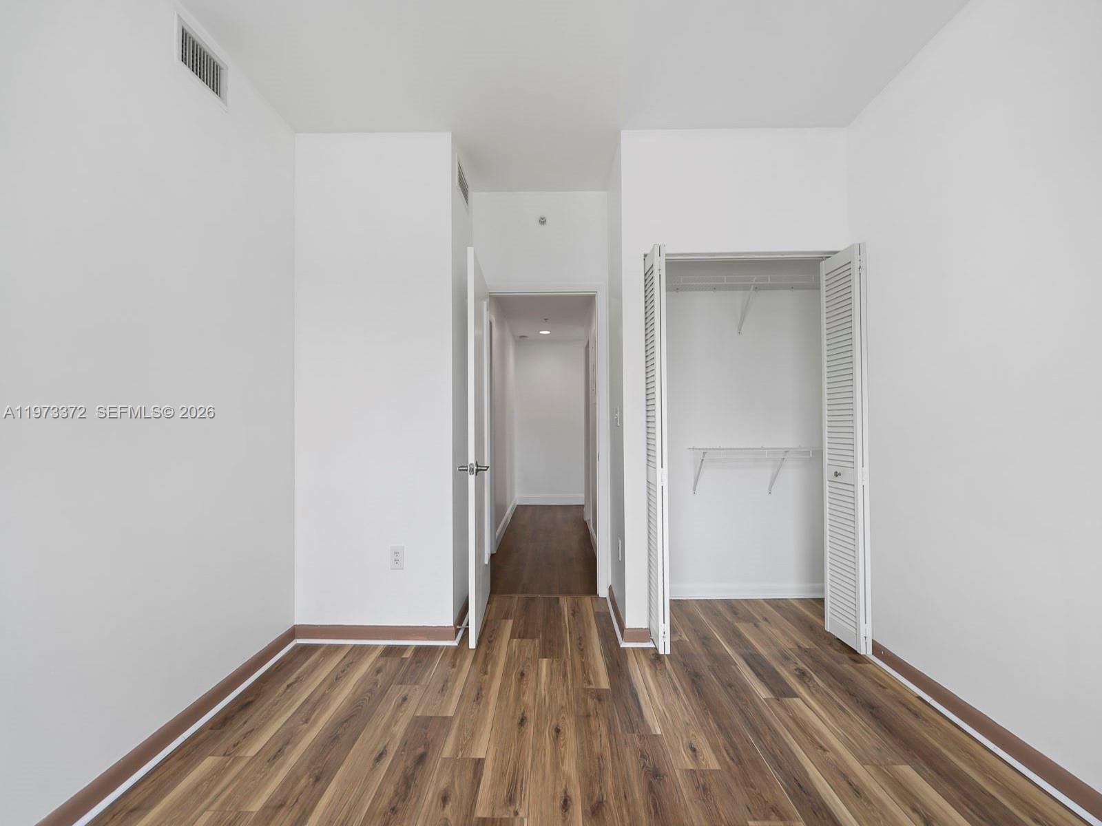 VIZCAYNE SOUTH CONDO - Residential
