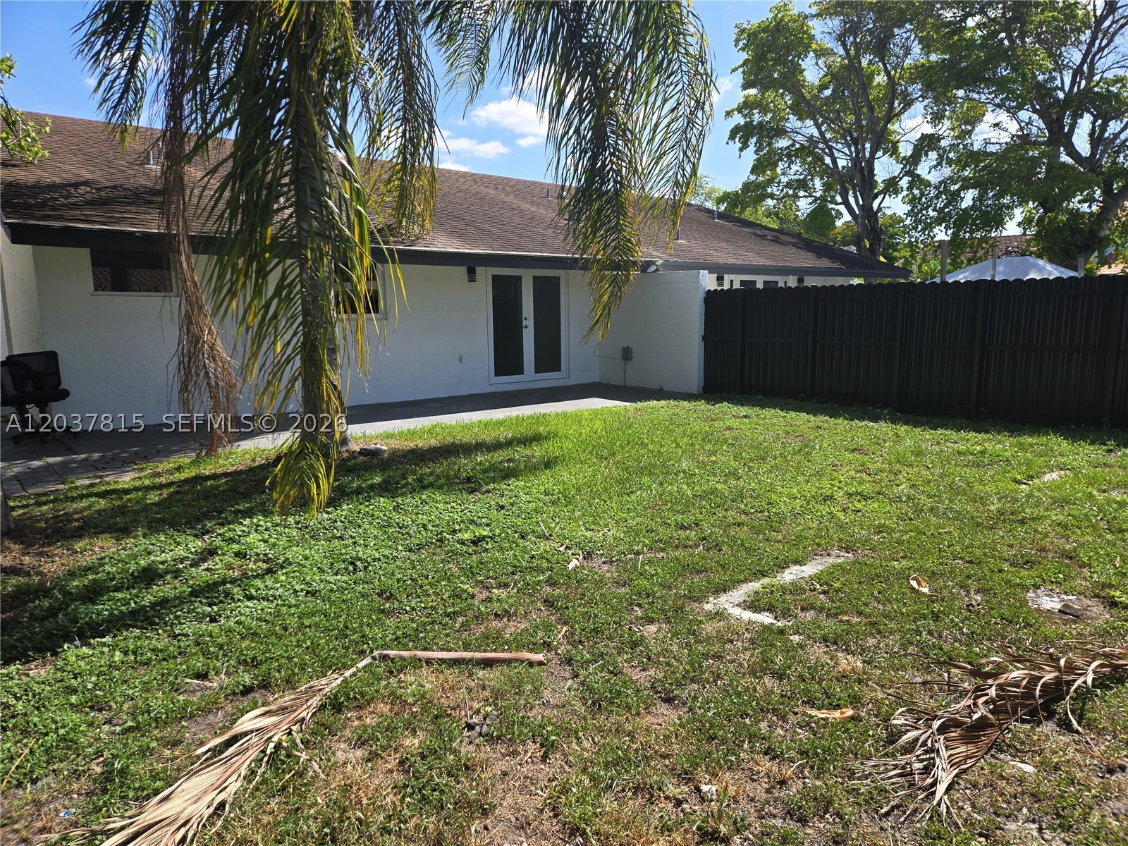 KENDALL LAKES EAST SECTIO - Residential Lease