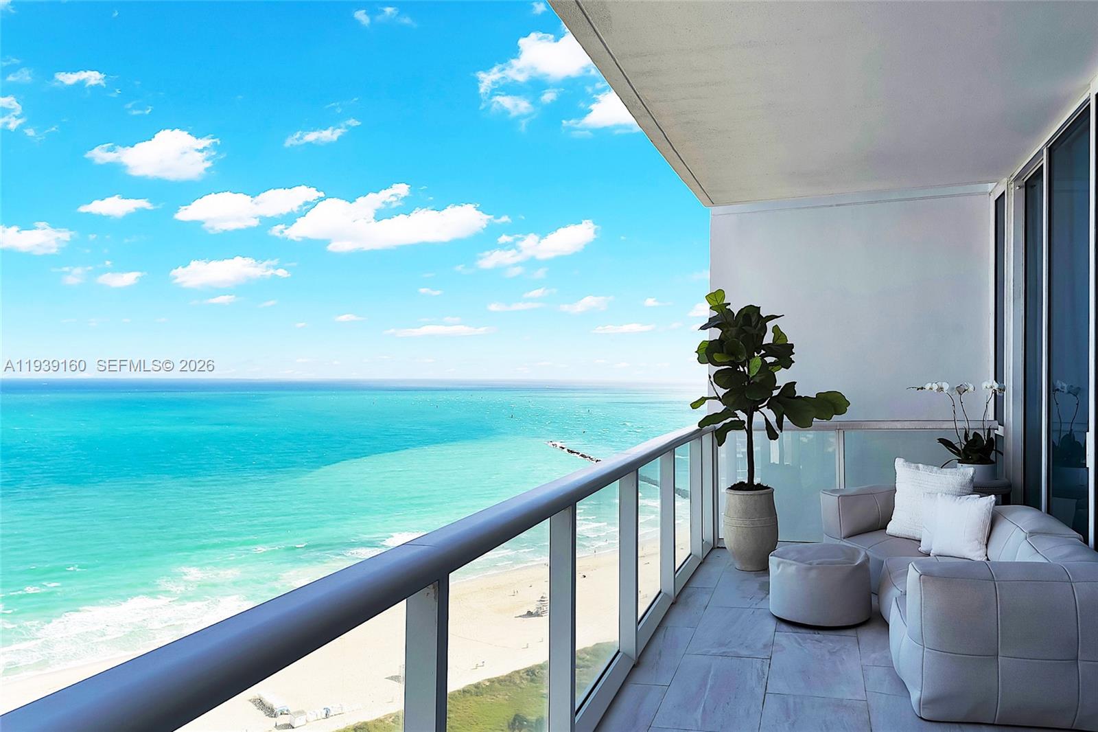 CONTINUUM ON SOUTH BEACH - Residential