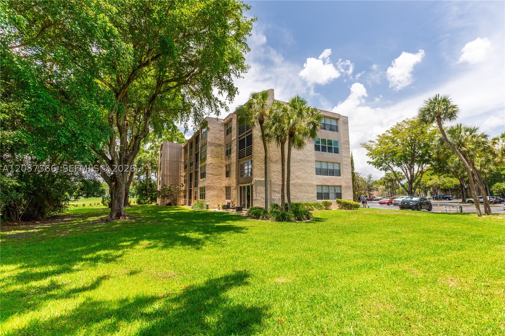 ORCHID TREE CONDO THREE - Residential