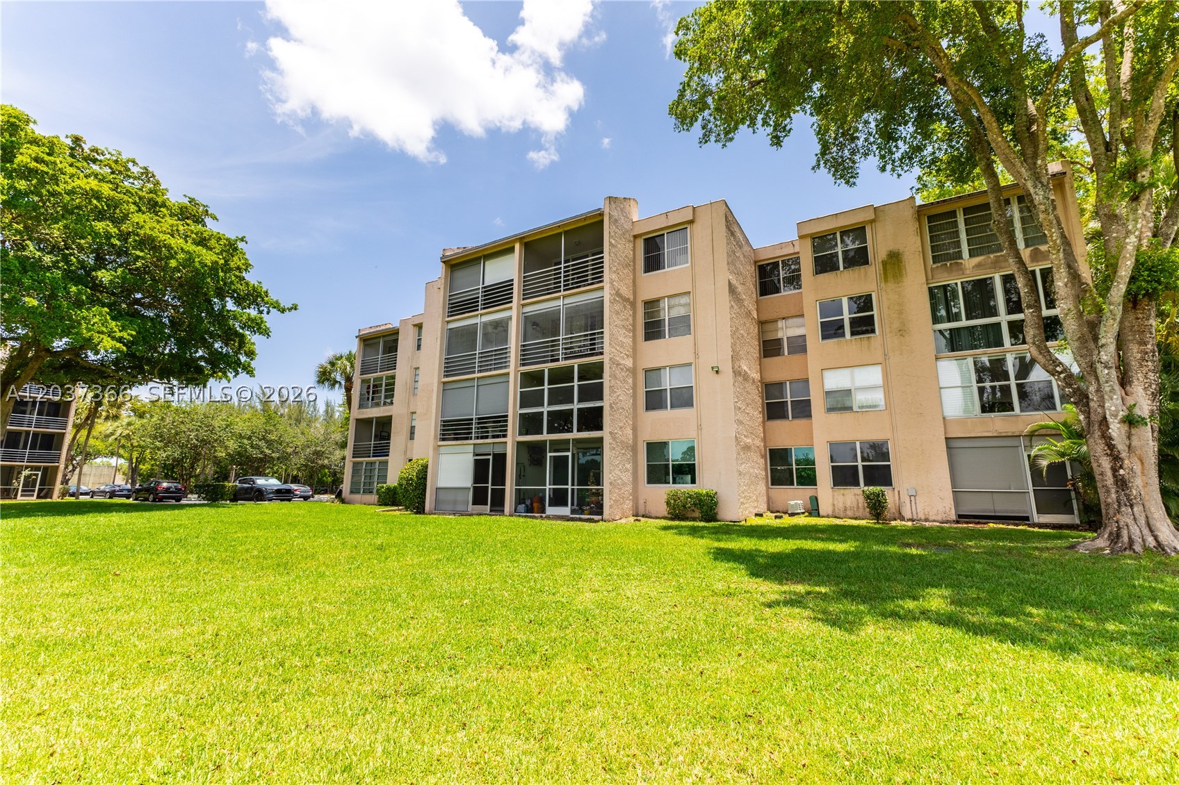 ORCHID TREE CONDO THREE - Residential