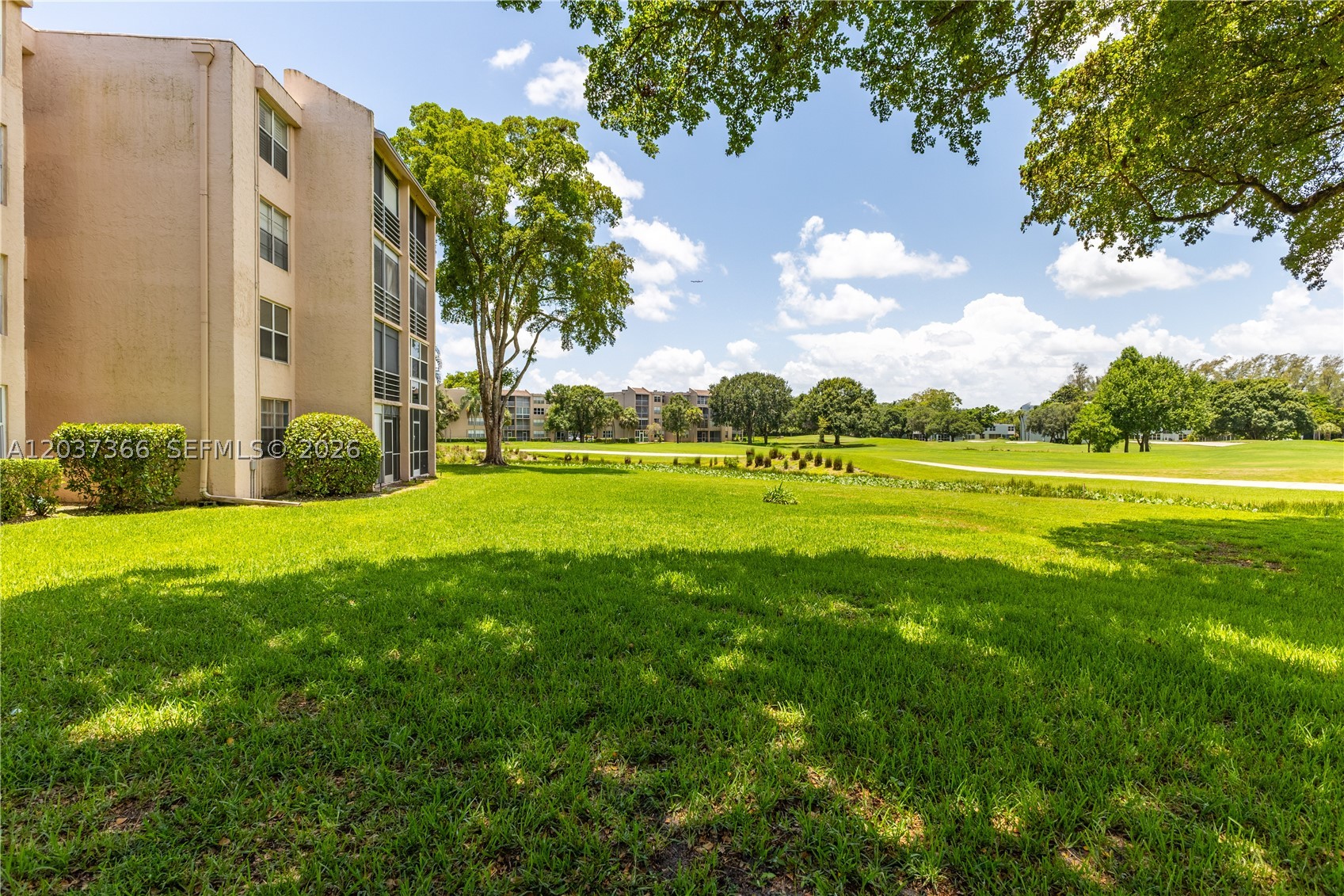 ORCHID TREE CONDO THREE - Residential