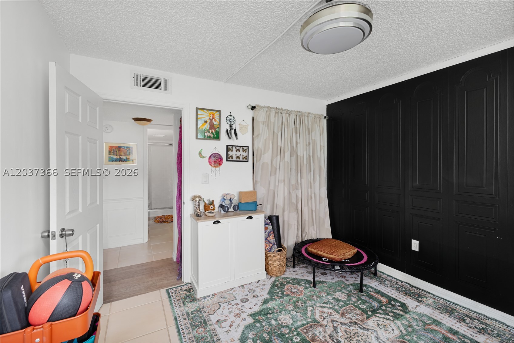 ORCHID TREE CONDO THREE - Residential