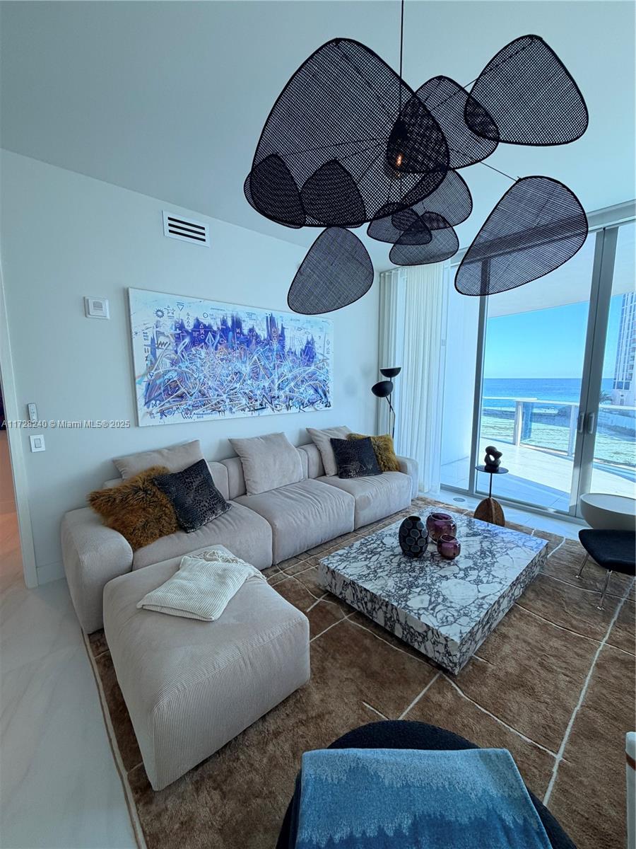 AURORA CONDO - Residential Lease