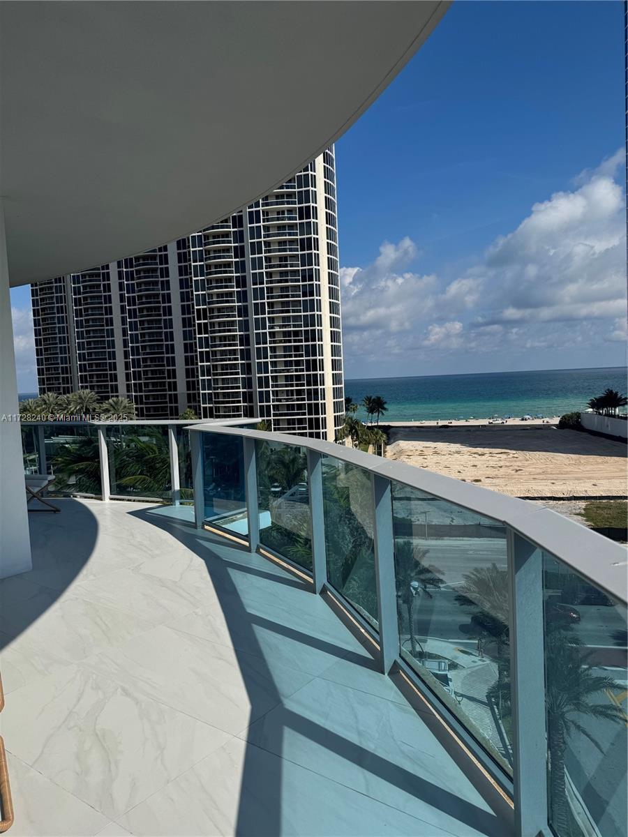 AURORA CONDO - Residential Lease