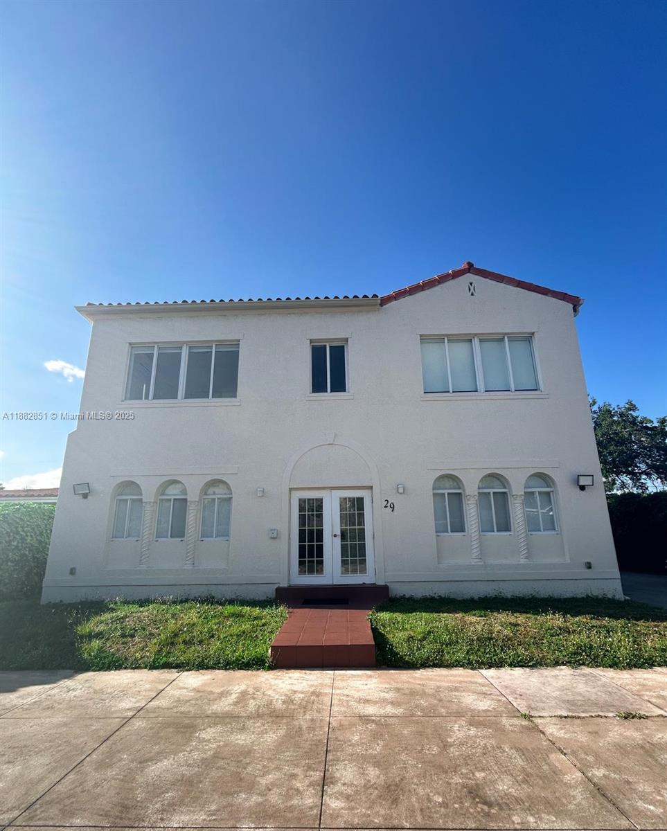 Exceptional investment opportunity in the heart of Coral Gables. This multifamily property features 4 spacious units, each offering 2 bedrooms and 1 full bathroom with a practical layout designed for comfort. All units include an in-unit washer, providing. Functional layouts, well-distributed spaces, and in-unit washer provide convenience for tenants. Each apartment has one assigned parking space plus additional street parking available. Prime location close to restaurants, shops, supermarkets, and major roads. Ideal for investors seeking a stable property with strong rental demand and appreciation potential in one of Miami’s most desirable areas.