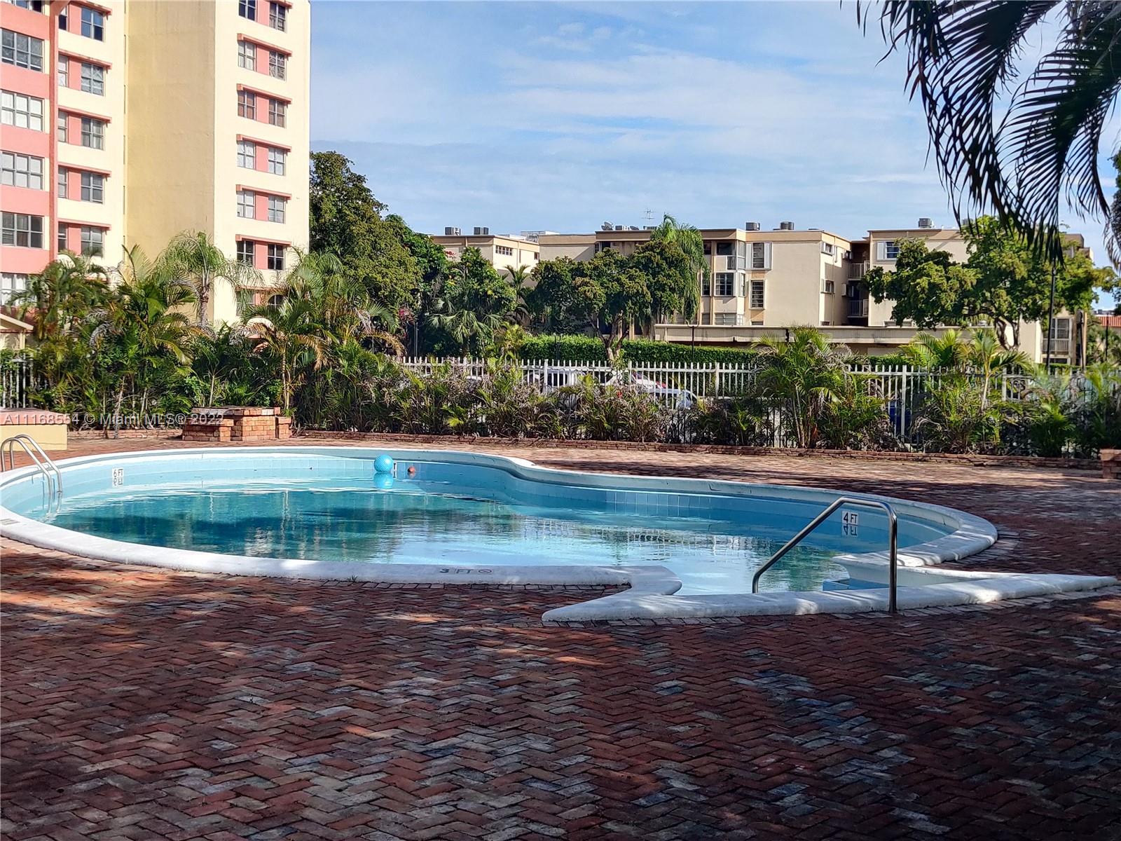 DADELAND PLACE CONDO - Residential Lease