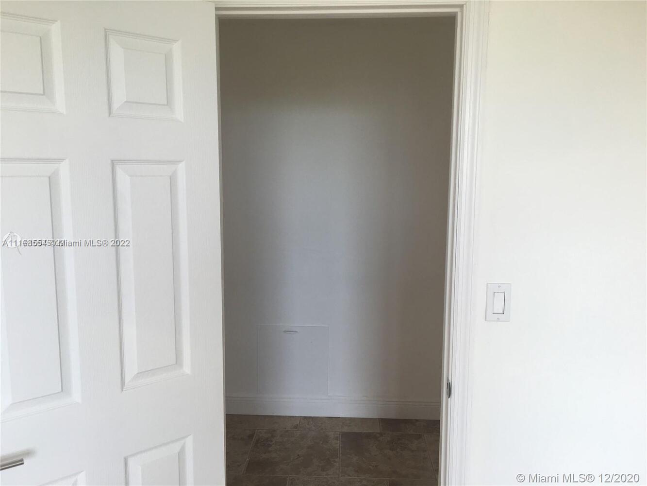 DADELAND PLACE CONDO - Residential Lease