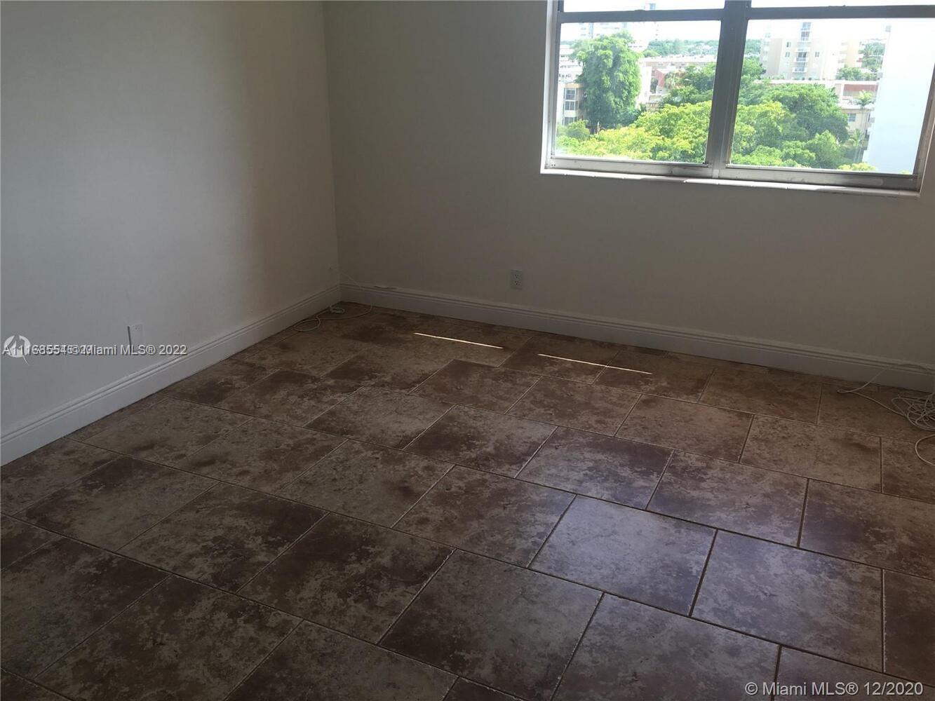 DADELAND PLACE CONDO - Residential Lease