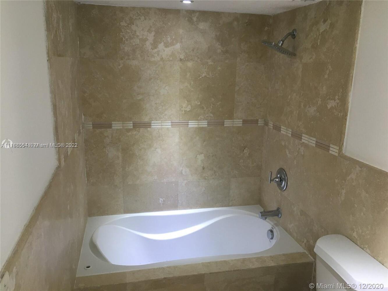 DADELAND PLACE CONDO - Residential Lease