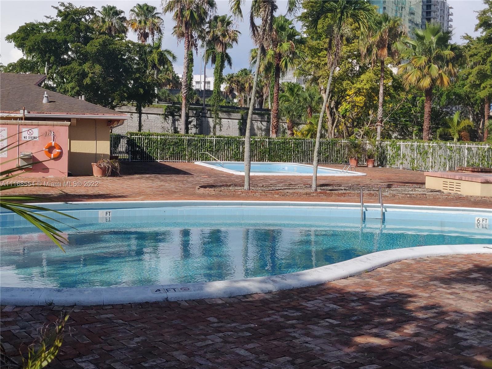 DADELAND PLACE CONDO - Residential Lease