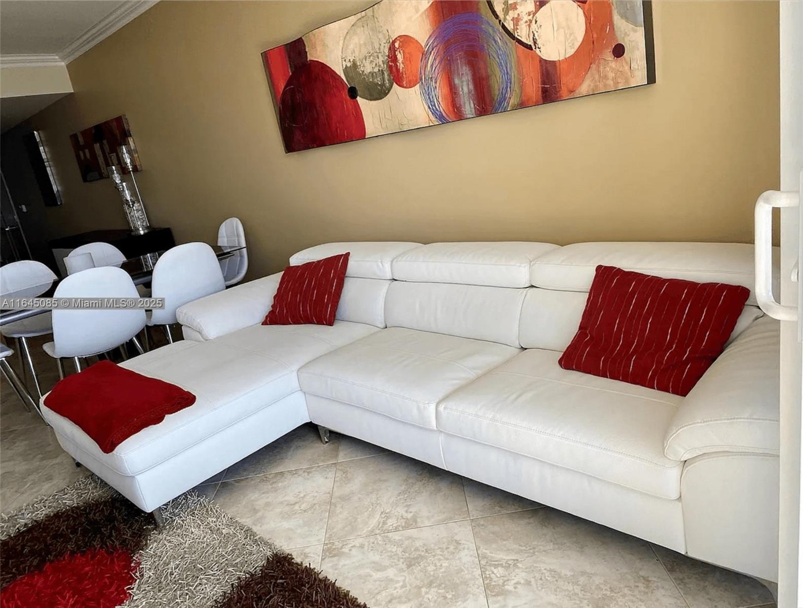 BEACH CLUB CONDO - Residential
