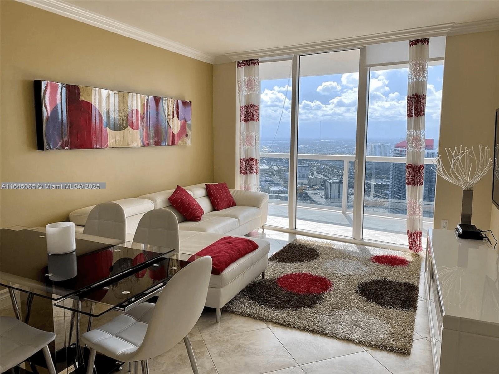 BEACH CLUB CONDO - Residential