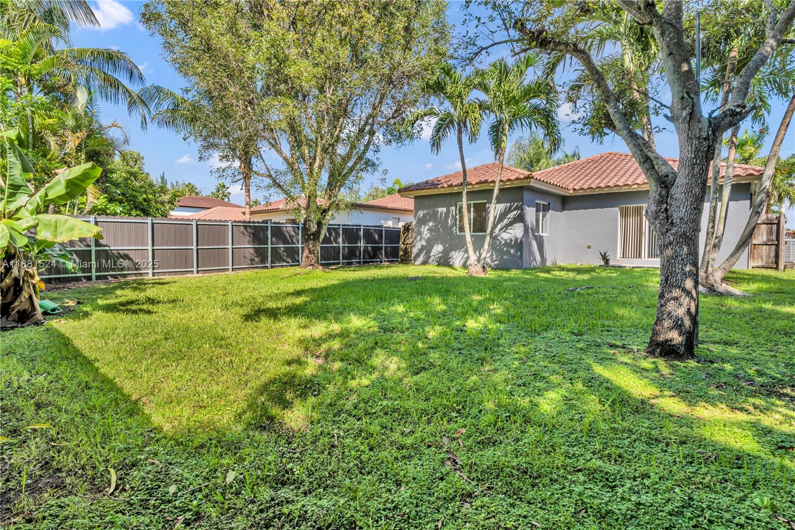 BOUGAINVILLAE PARK - Residential Lease